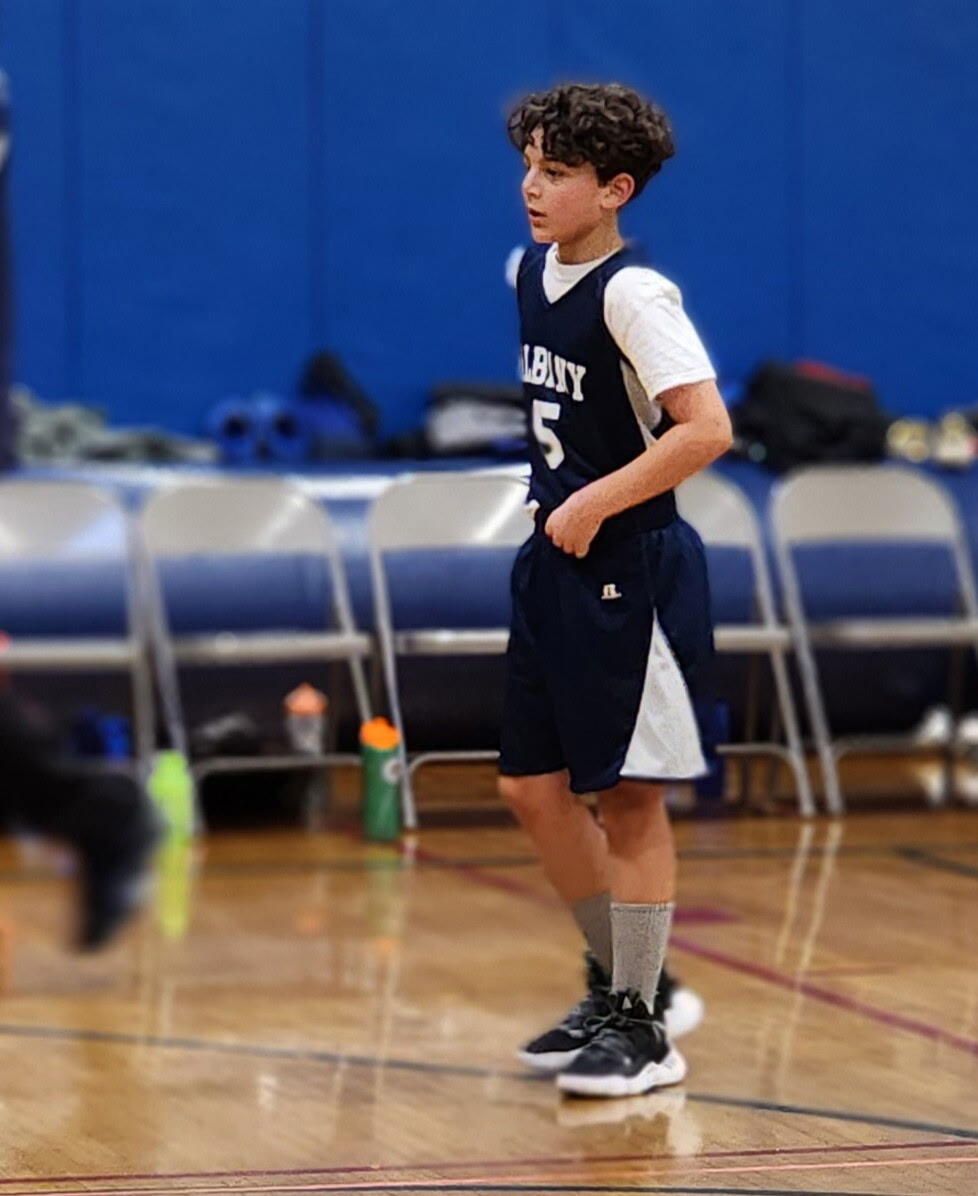 Campaign cover image for Izzy Goodkin Bar Mitzvah Project