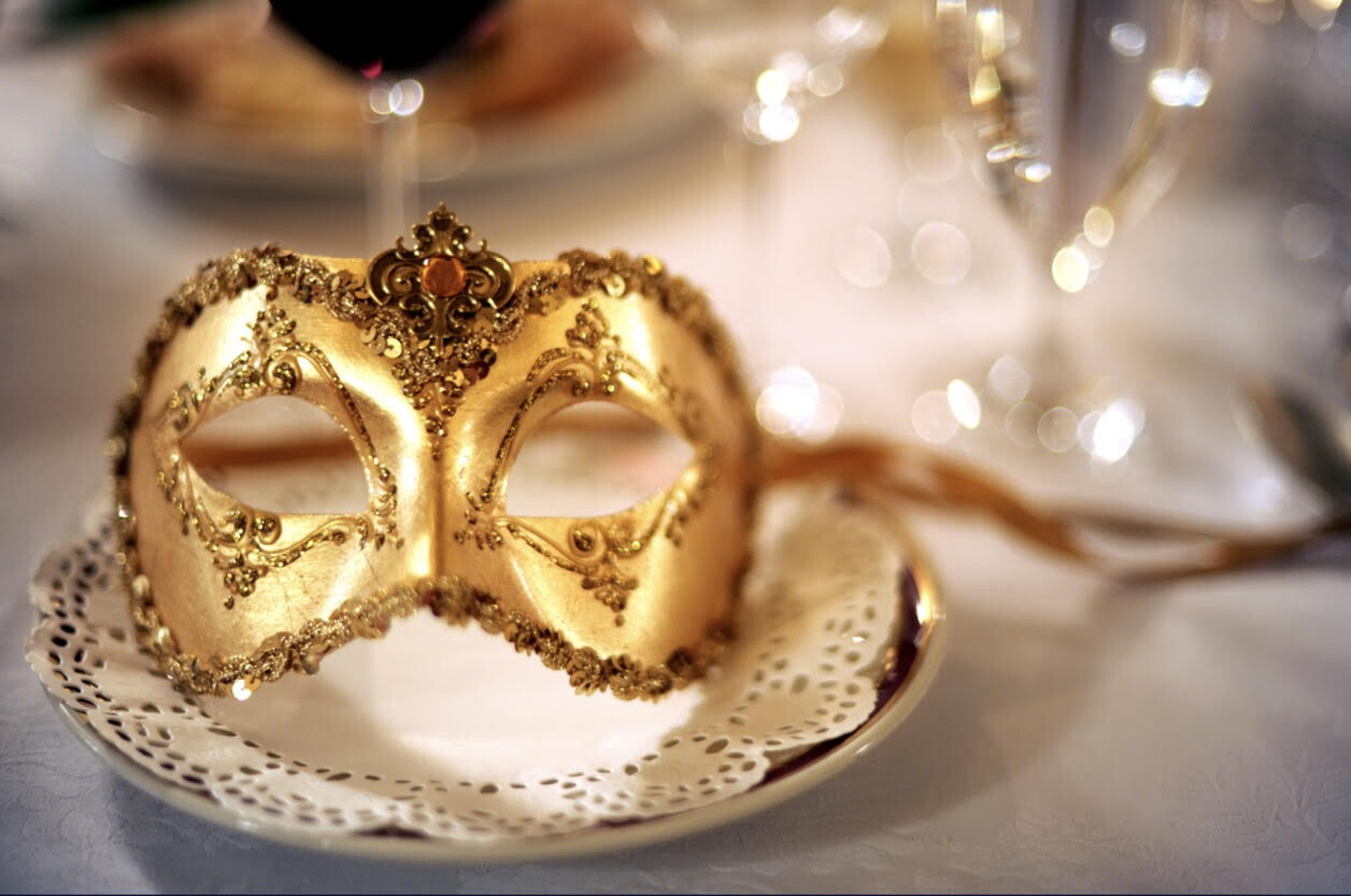 Campaign cover image for Masquerade Gala at Colonnade