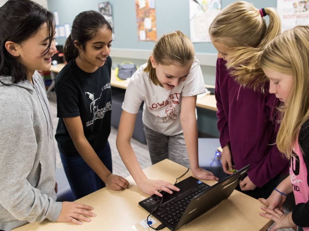 Campaign cover image for Girls Love to Code Club