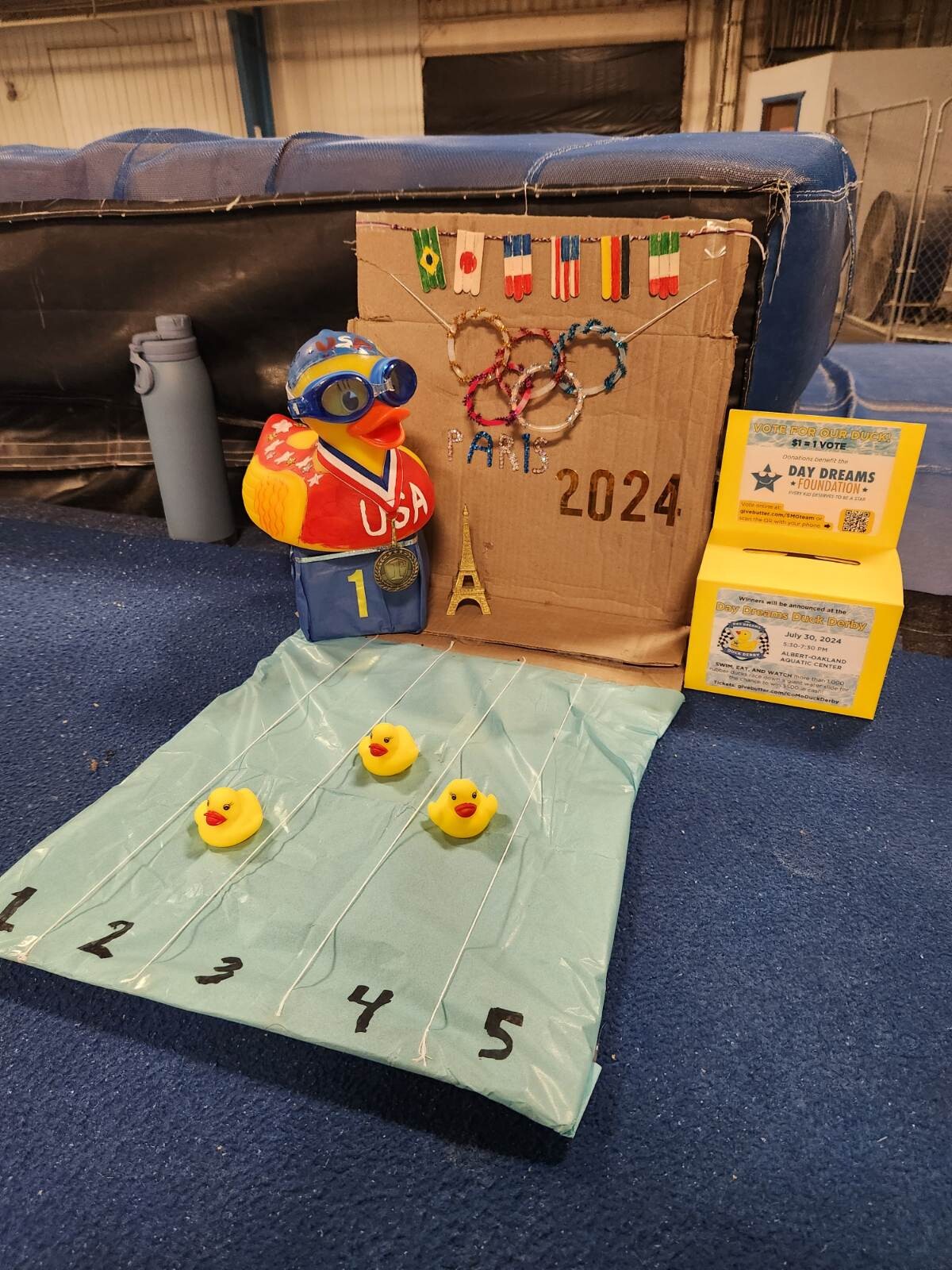 Campaign cover image for Show-Me: TEAMS DUCK-orating Page