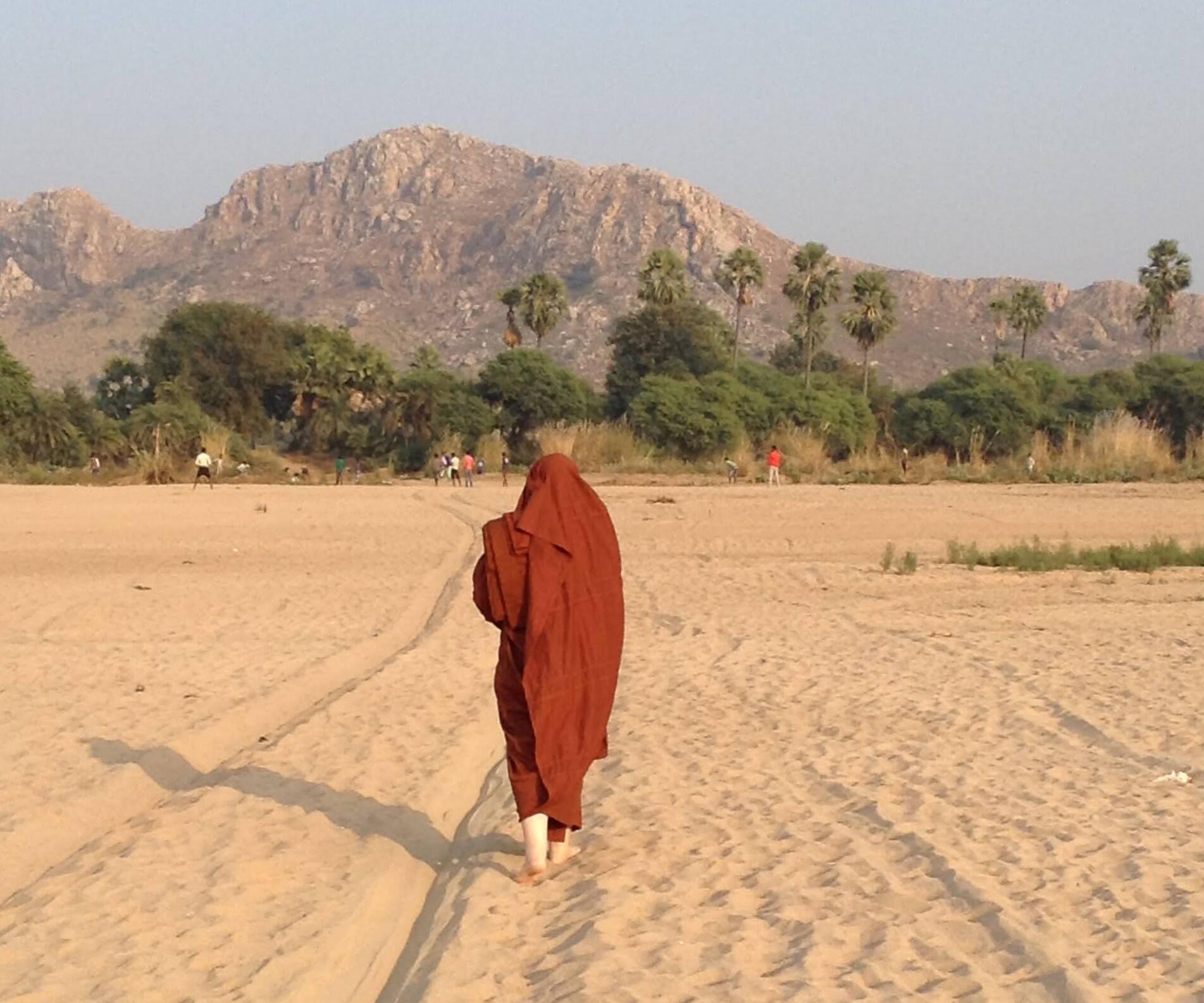 Campaign cover image for Bhikkhuni Transportation