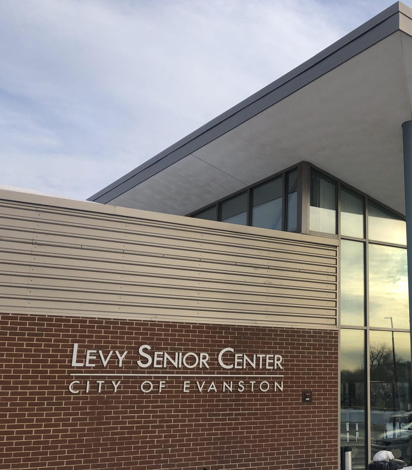 Campaign cover image for Savor Evanston - 8th Ward - Levy Senior Center