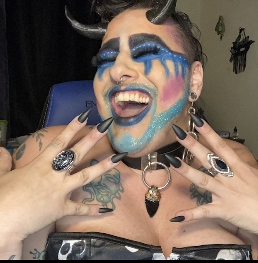 Campaign cover image for Help Alex with their bucket list!!!!!