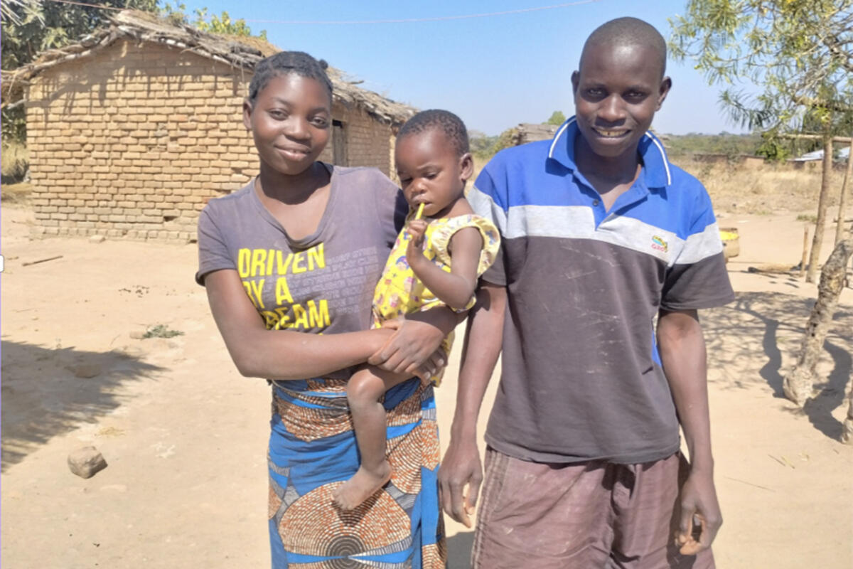 Komani Chiwowa Family