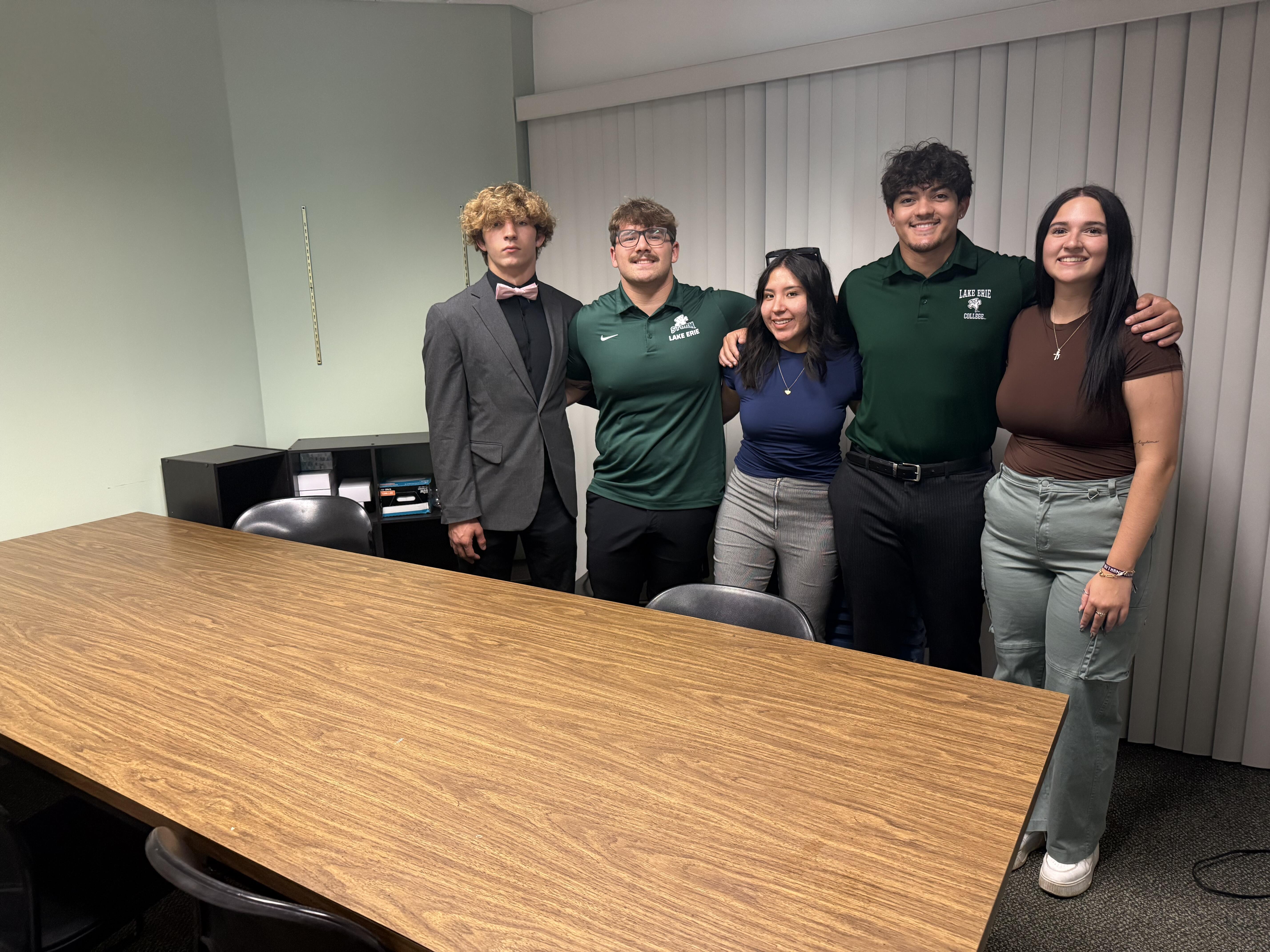 Campaign cover image for LEC Storm Futures Investment Club