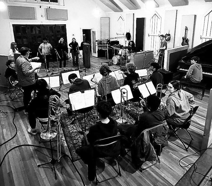 Campaign cover image for Let's get the Huron HS Jazz Orchestra to NYC!