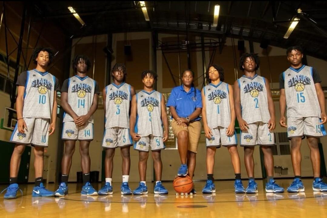 Campaign cover image for Starks Elite Athletics and Leadership Organization