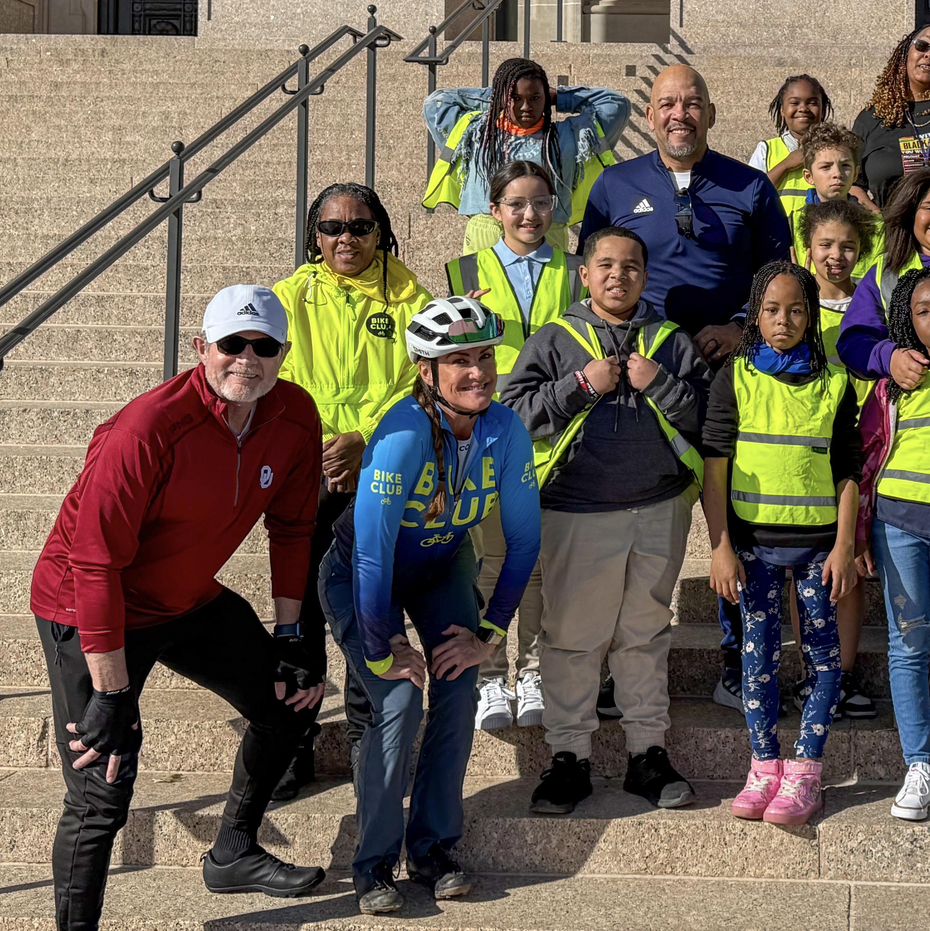 Campaign cover image for Bob Warren Memorial Mural at Thelma Parks