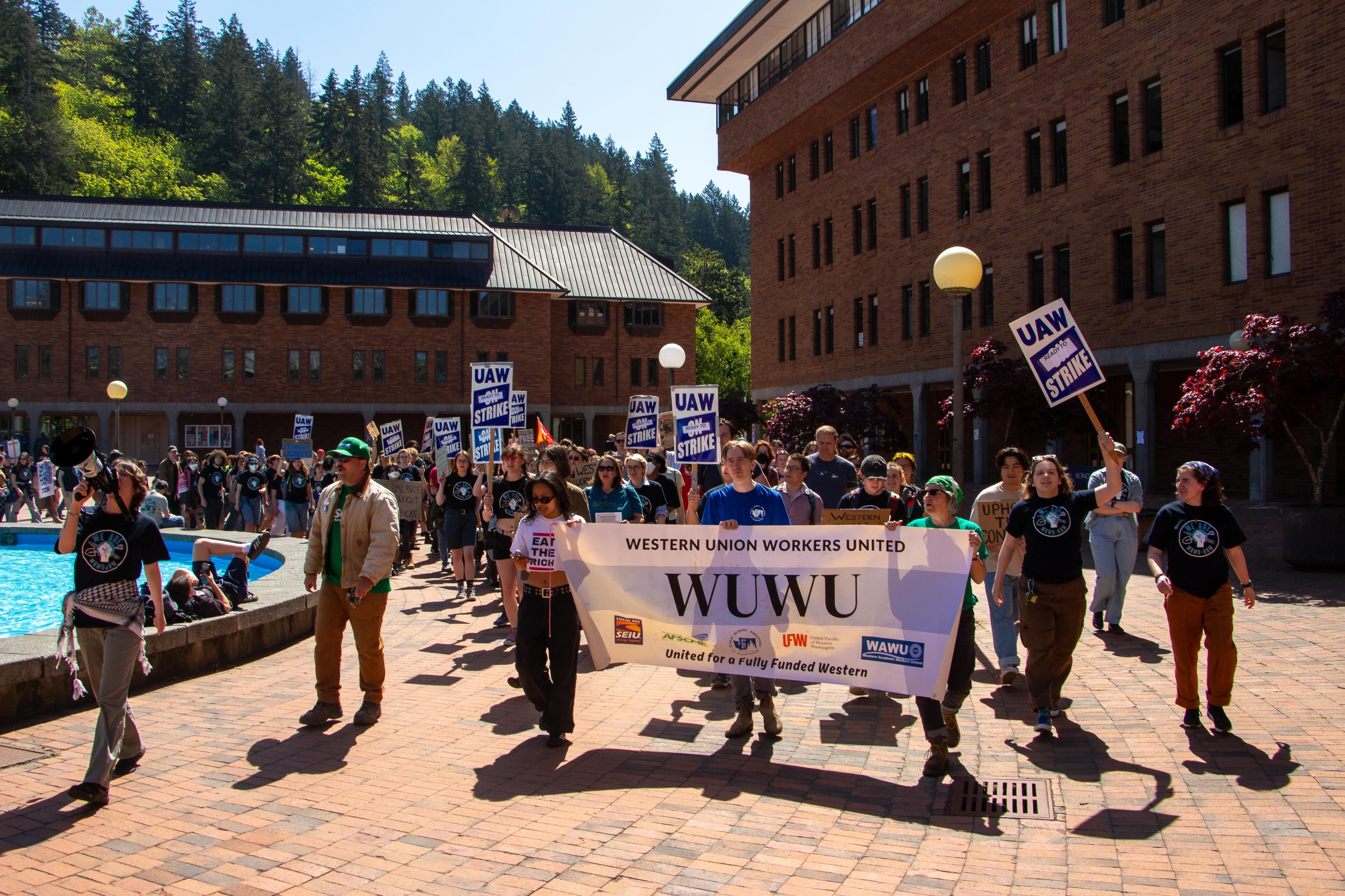 Campaign cover image for WAWU-UAW Student Worker Strike Hardship Fund