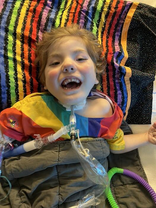 Campaign cover image for Show them they're not alone. Bring them comfort & joy.