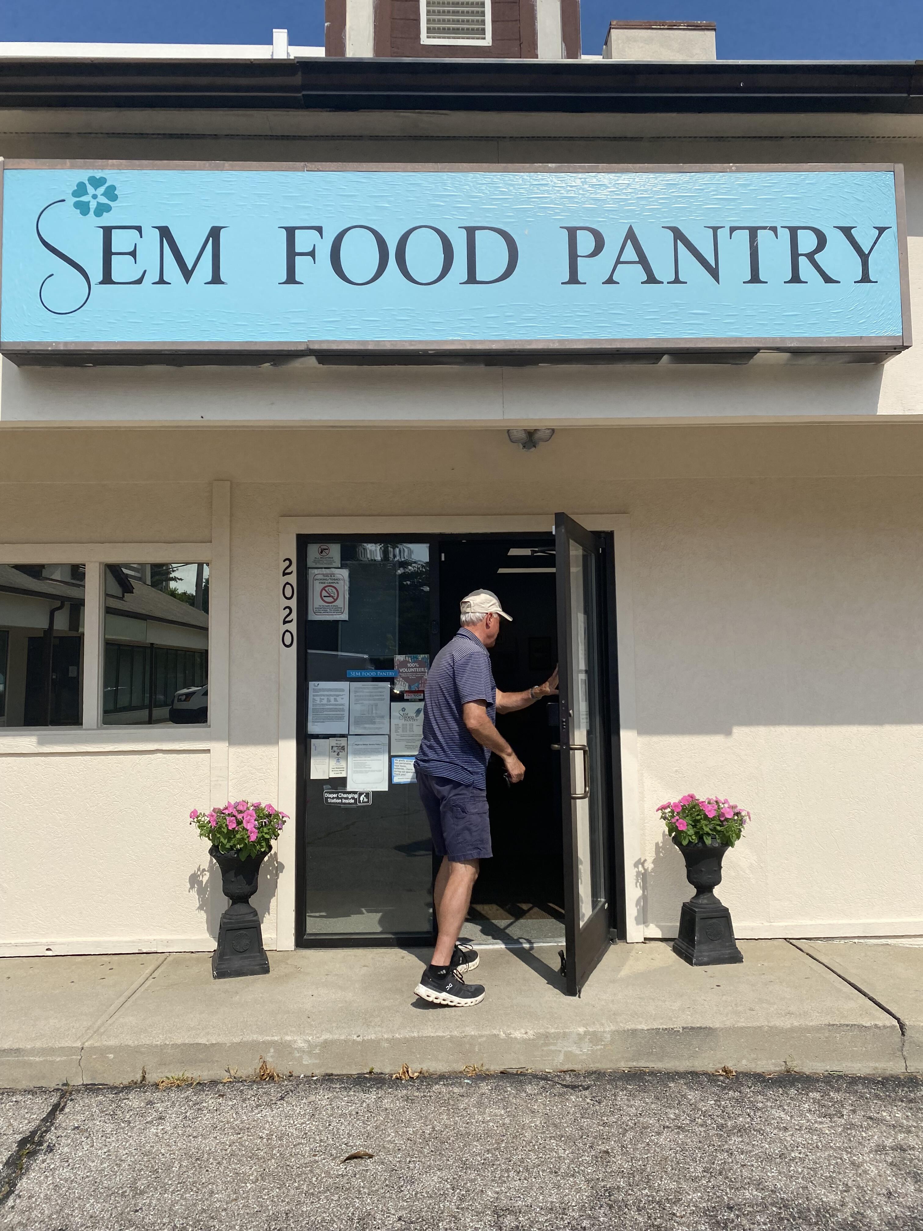 Campaign cover image for Feeding Our Community