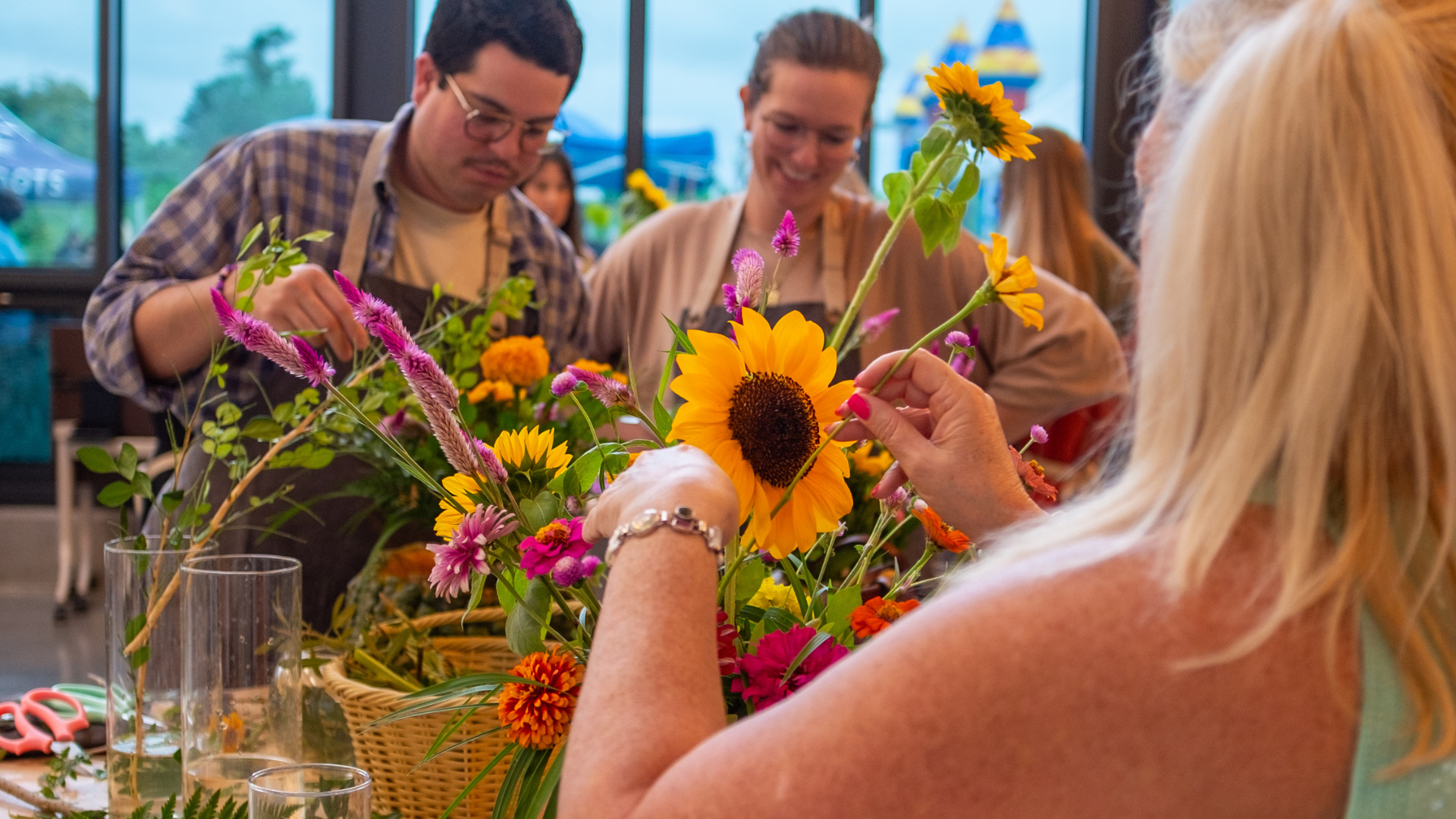 Campaign cover image for Mother's Day Floral Arranging Class