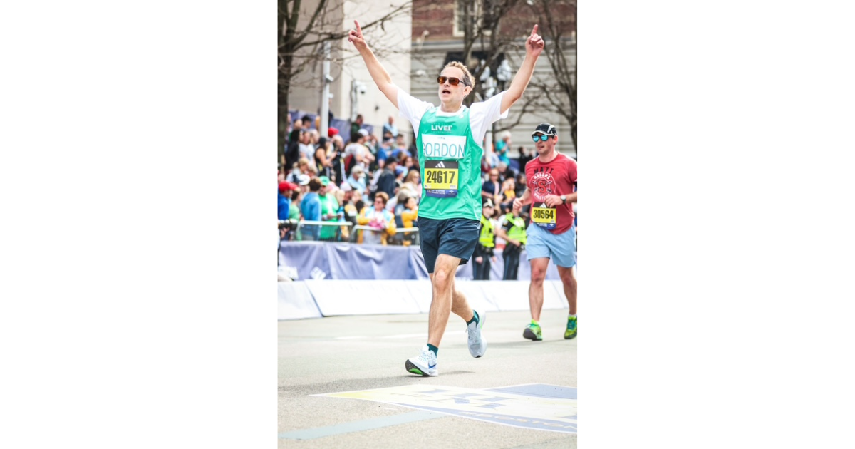 Campaign cover image for Gordon Scott 2025 Chicago Marathon Fundraiser