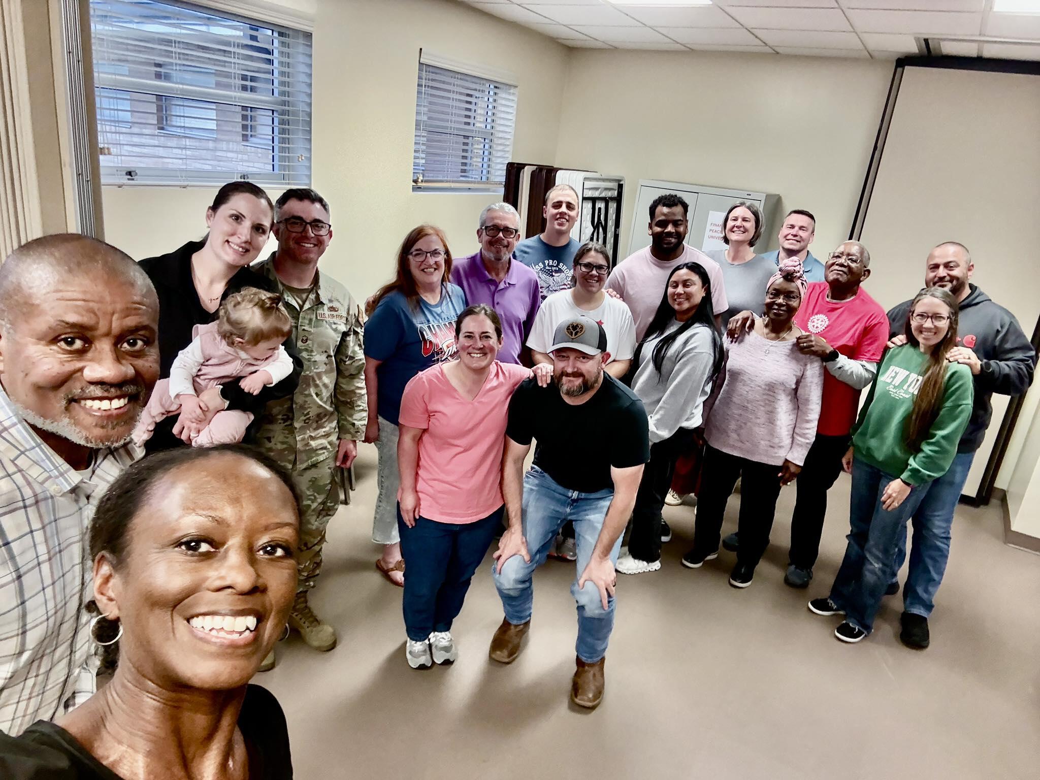 Campaign cover image for Midweek Lift Couples Class | Tinker AFB