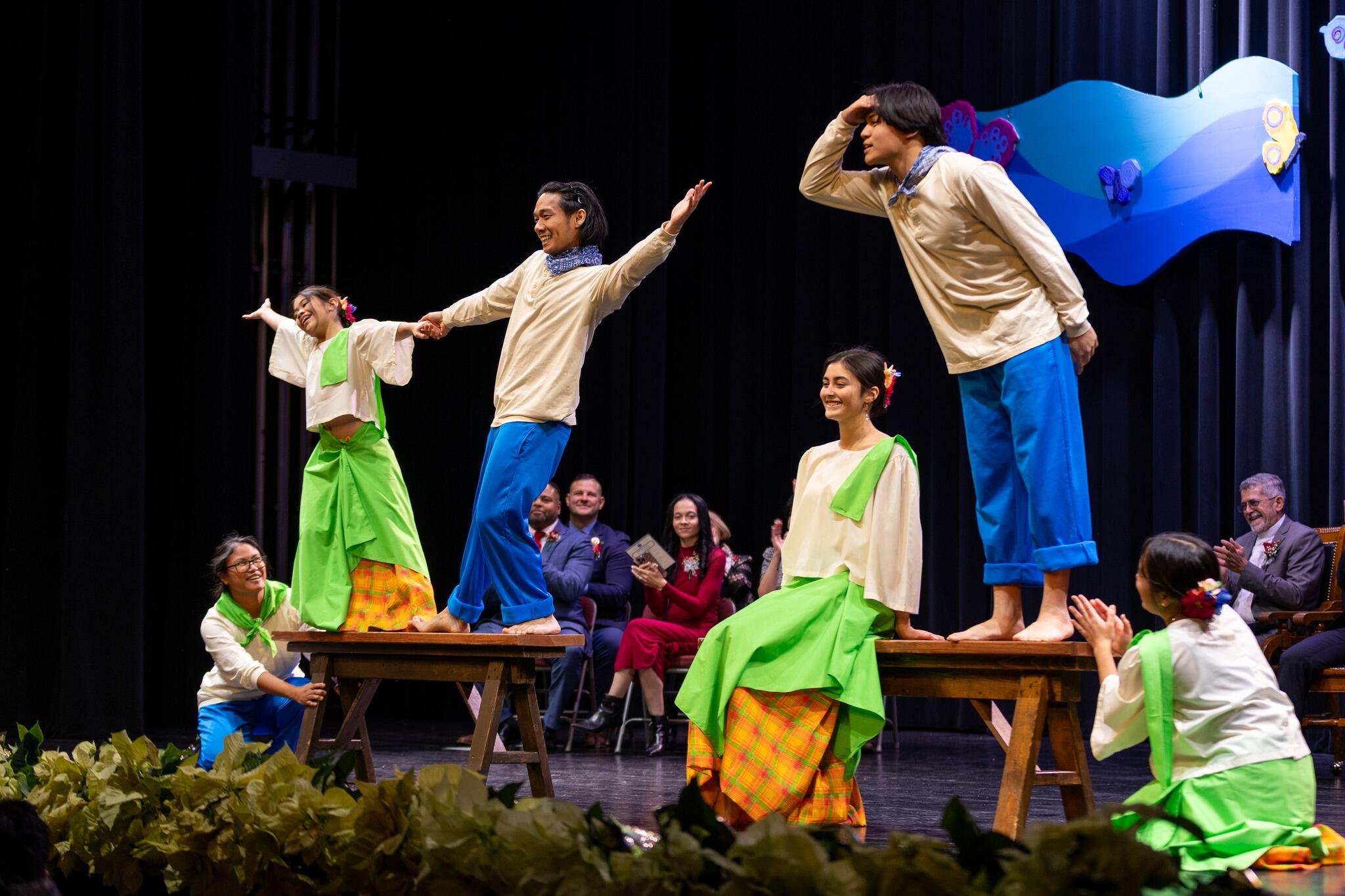 Campaign cover image for Iskwelahang Pilipino 50th Anniversary Showcase