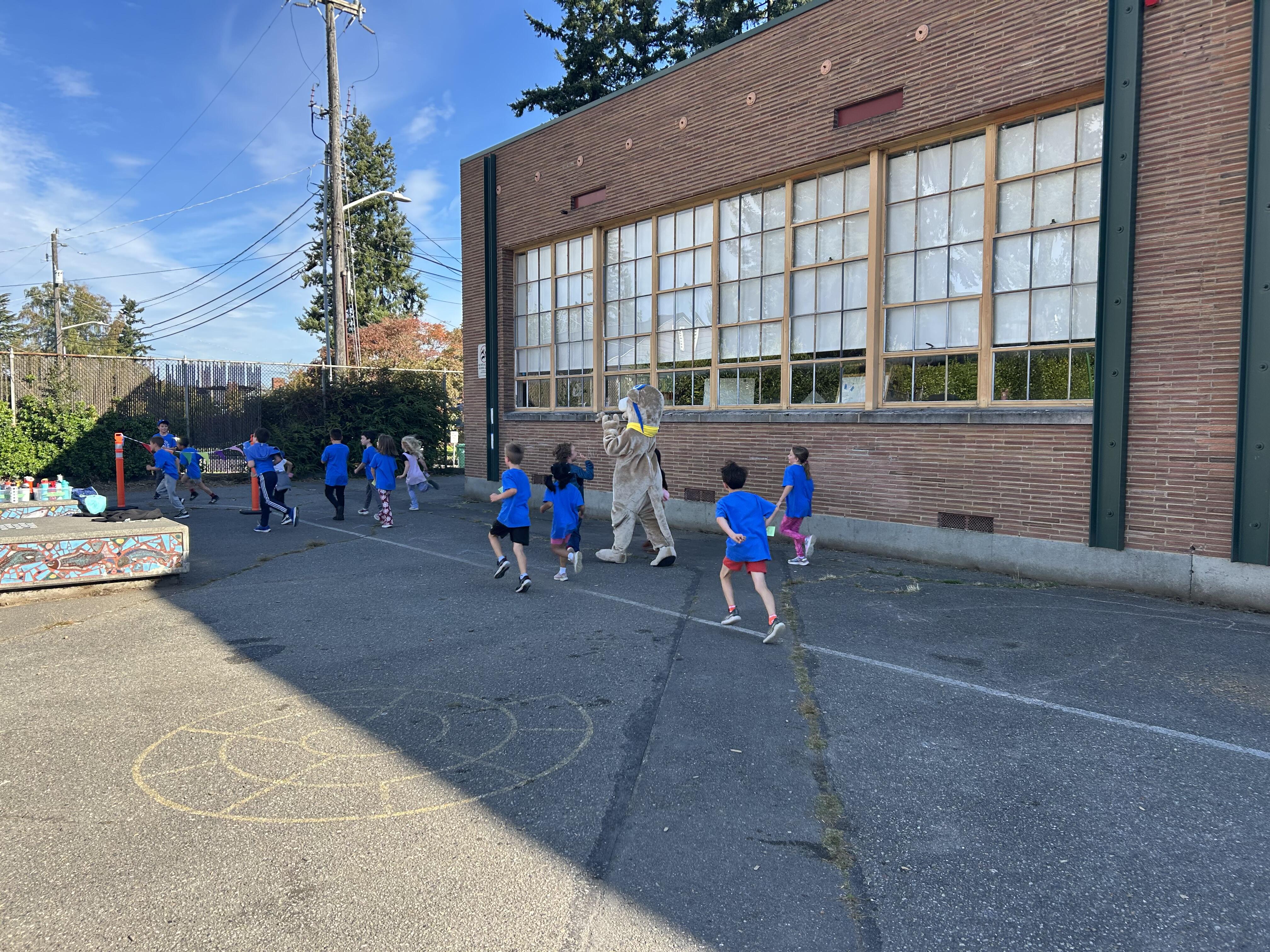 Campaign cover for VRE Walk 'n' Roll 2026