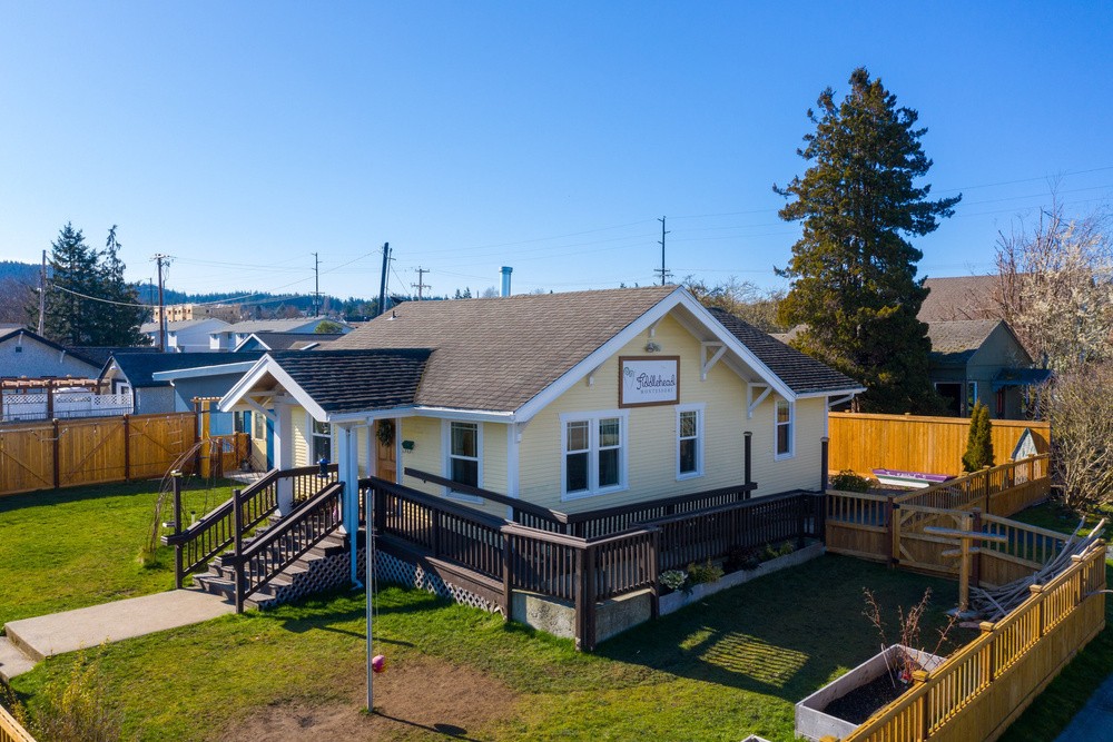 Campaign cover image for TEST Support Fiddlehead Montessori