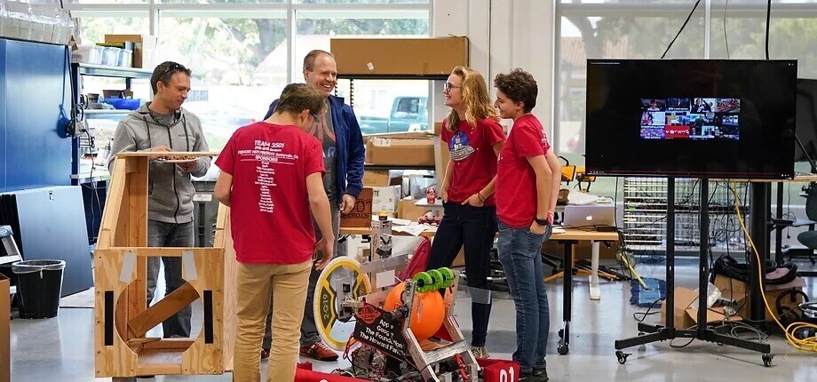 Campaign cover image for Fremont High Robotics 2023~2024 Parent Donation