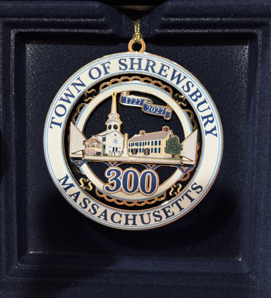 Campaign cover image for Town of Shrewsbury 300th Commemorative Ornaments