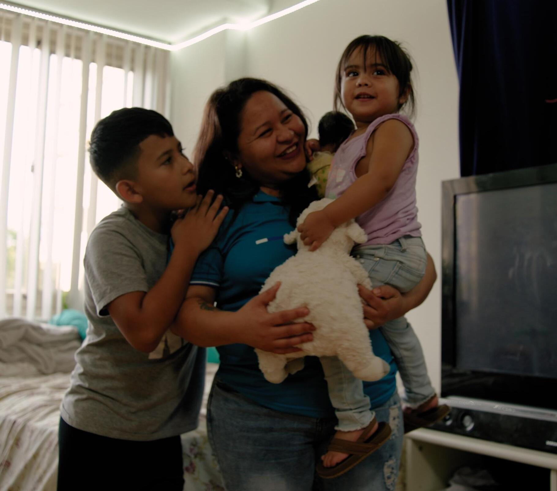 Campaign cover image for Support a Woodner Tenants' Union member and her kids