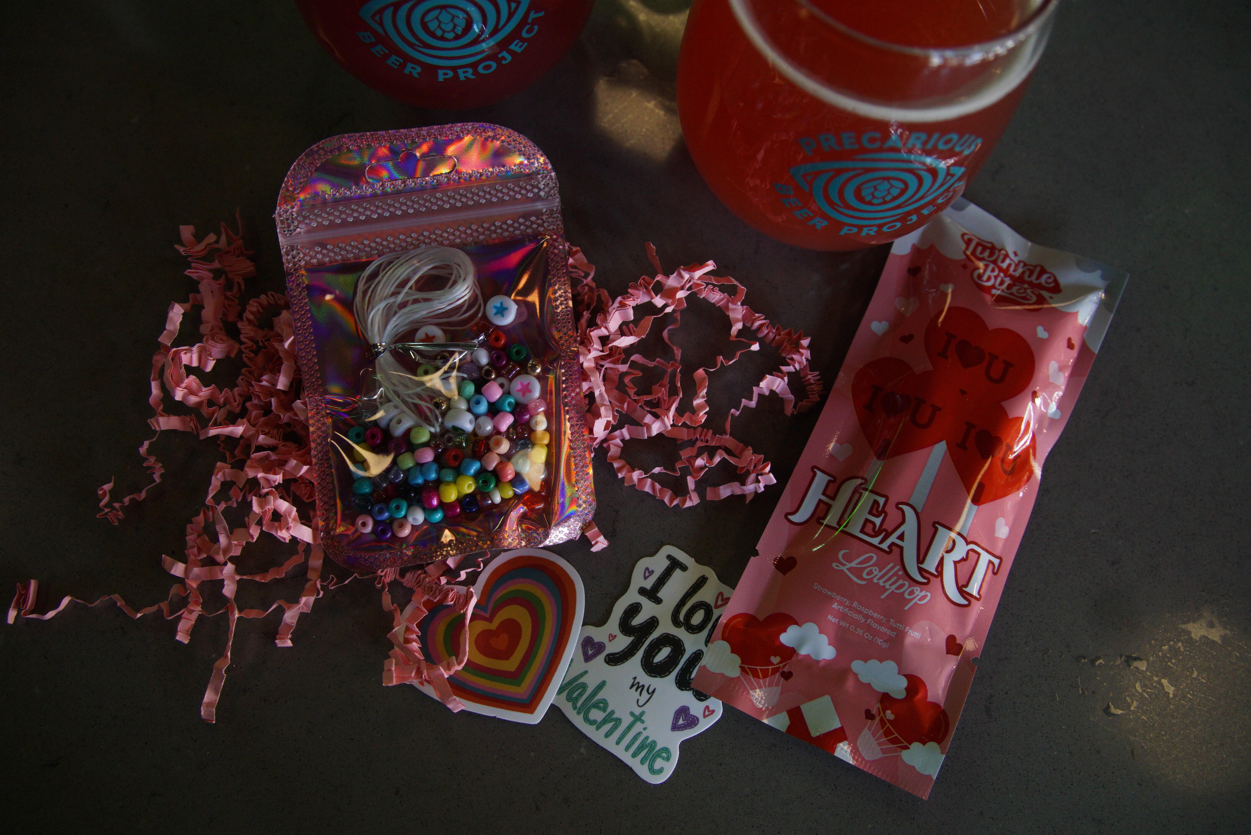 Campaign cover image for Valentines candygrams & friendship bracelets!