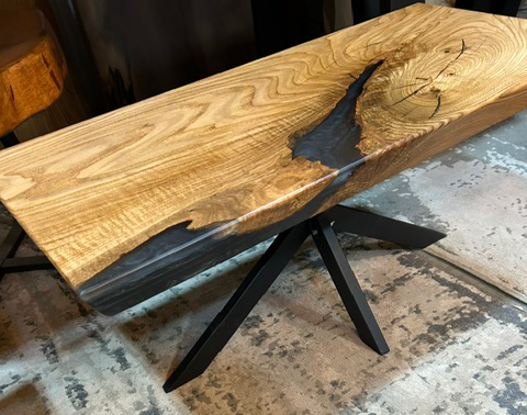 Campaign cover image for DeadWood Table auction