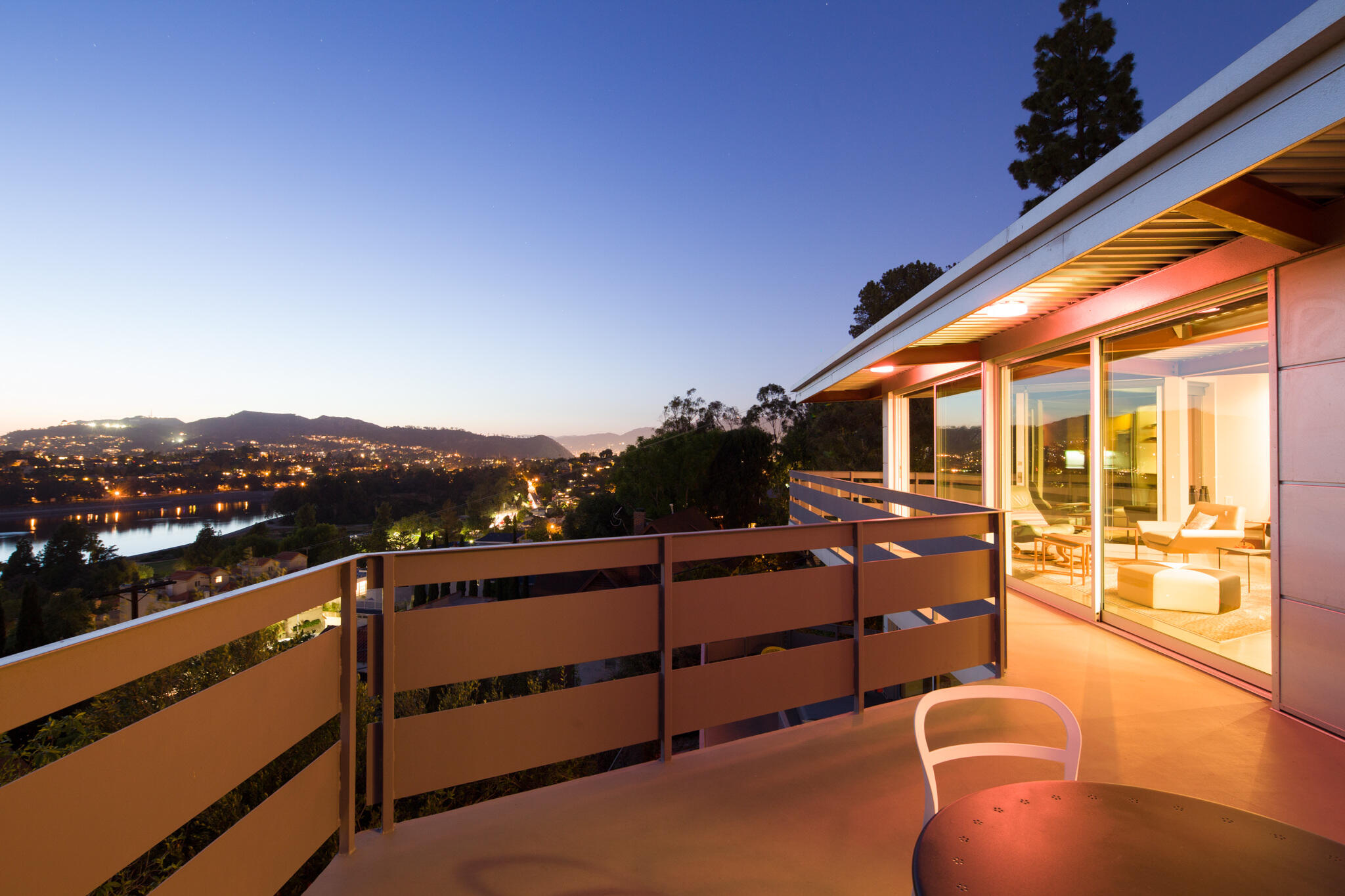 Campaign cover image for THE CLIENT AND THE ARCHITECT | ARCHITECTURE AFTER DARK