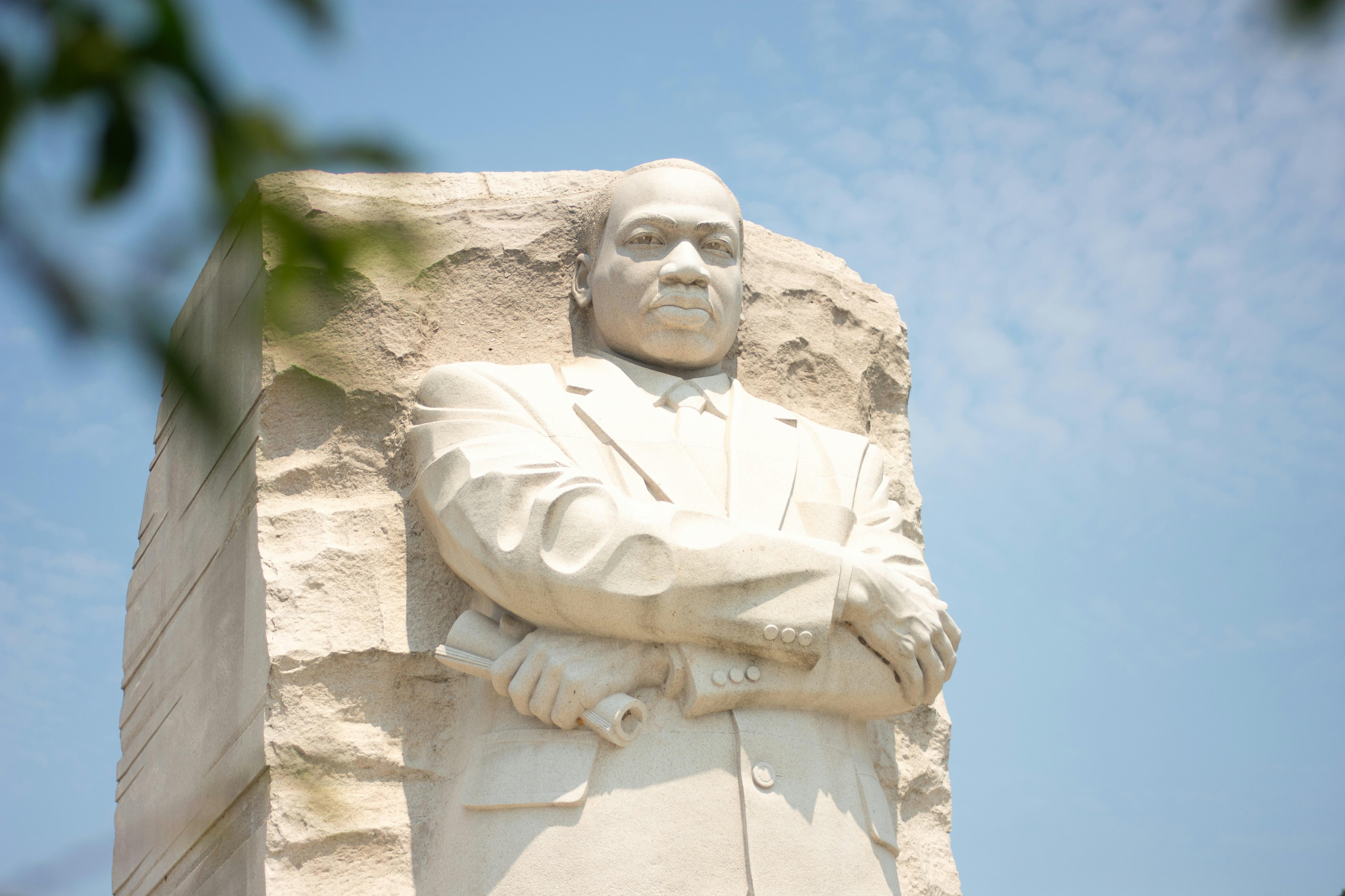 Campaign cover image for 2.27.25 Pizza Lunch Fundraiser for Upper School Washington, D.C. Trip