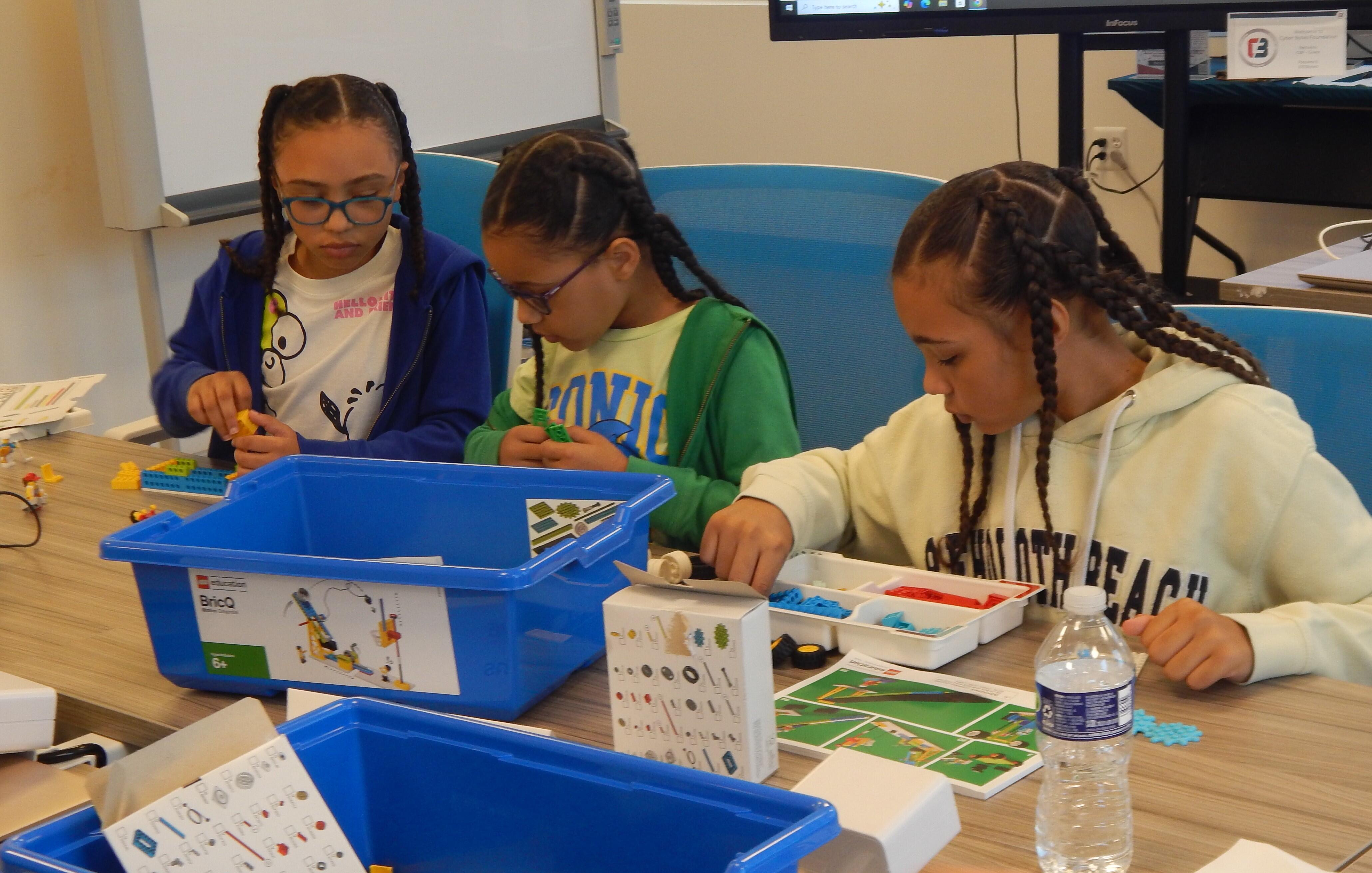 Campaign cover image for Motion Masters – Mini Engineers at Work Camp March 30 - April 3