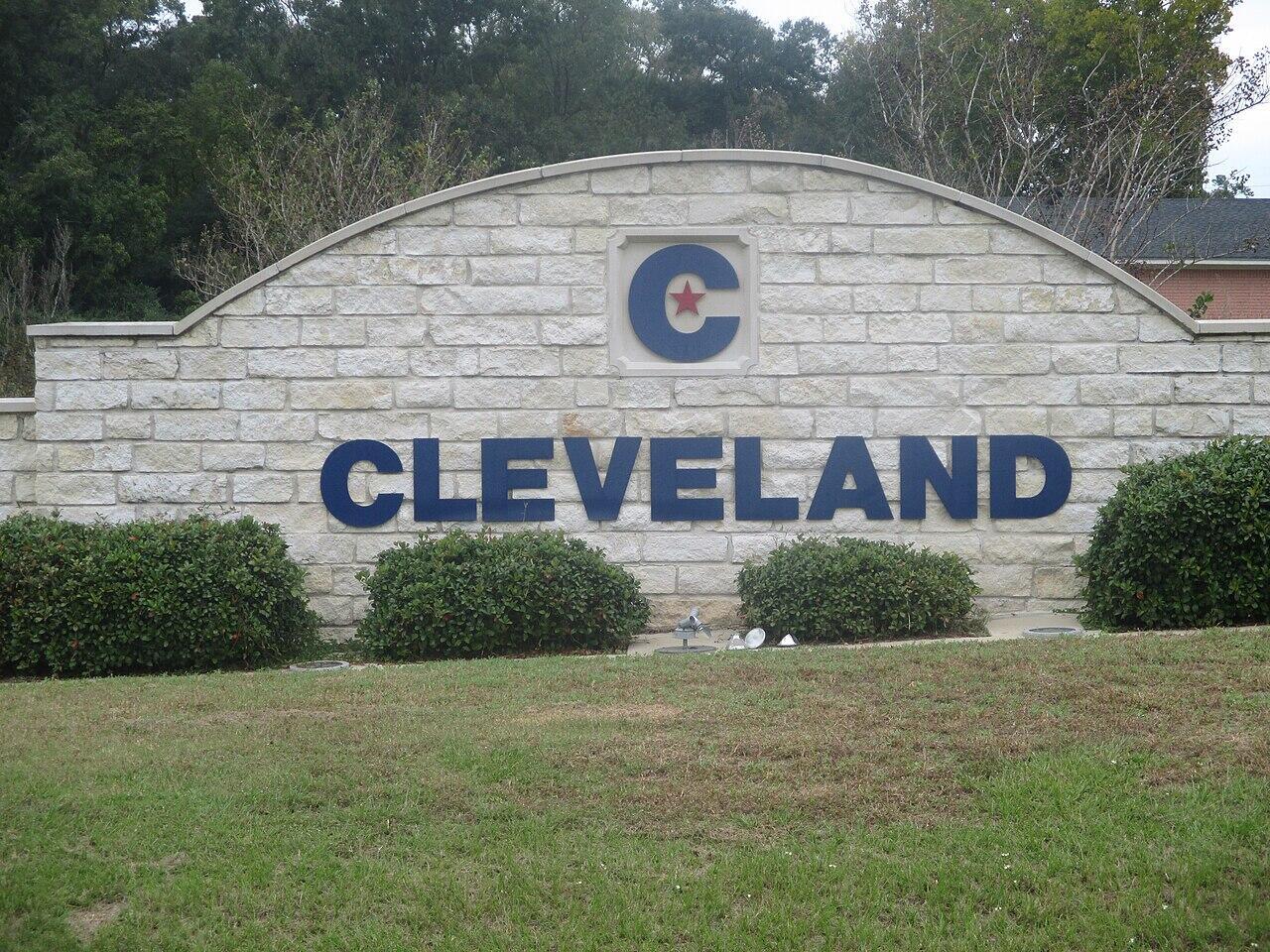 Team Cleveland TX logo