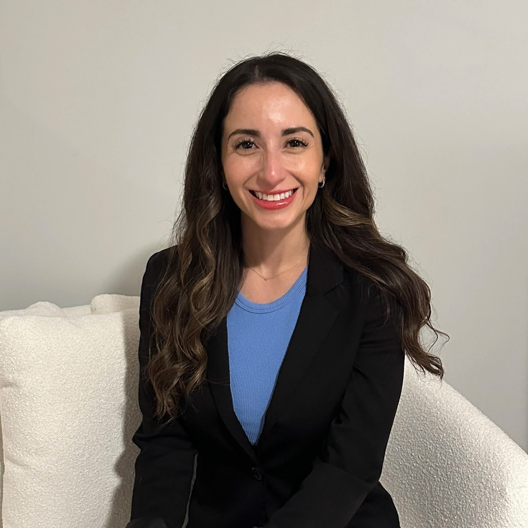 Antoinette's Team logo