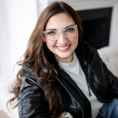 Liz August avatar