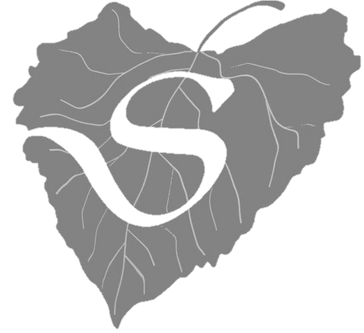Shoreline Golf Course logo