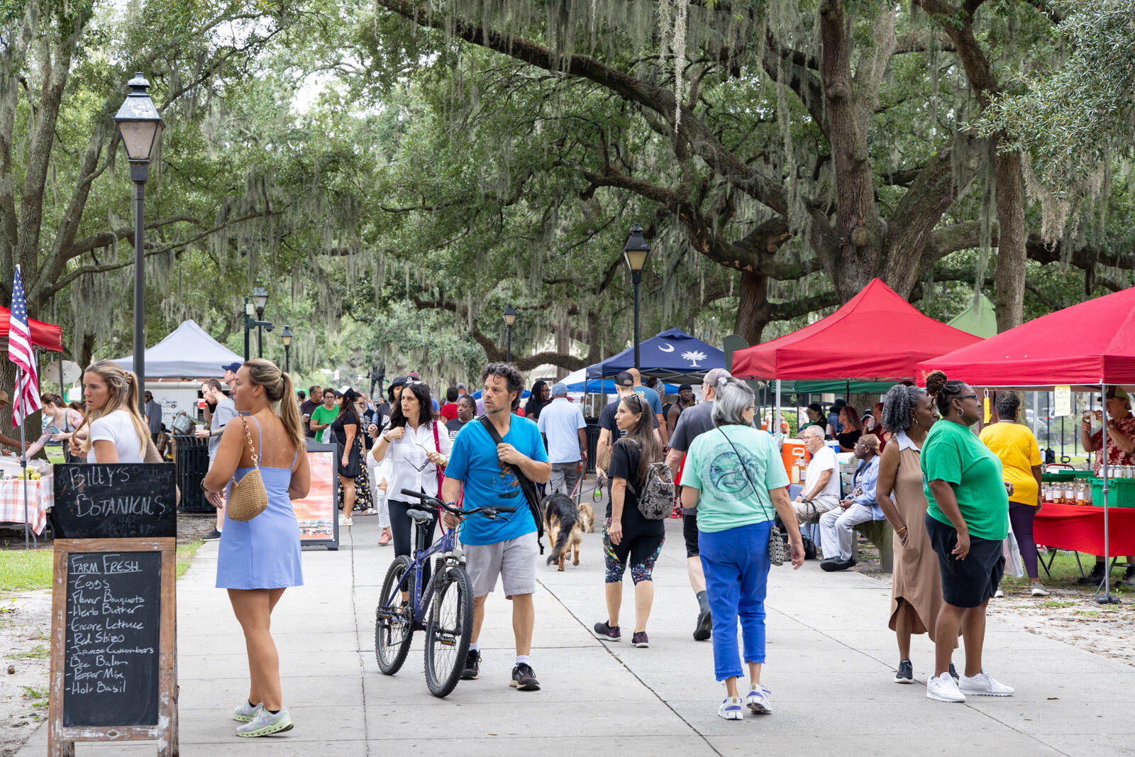 Forsyth Farmers' Market in Savannah, Georgia photo by Brian Bonsteel