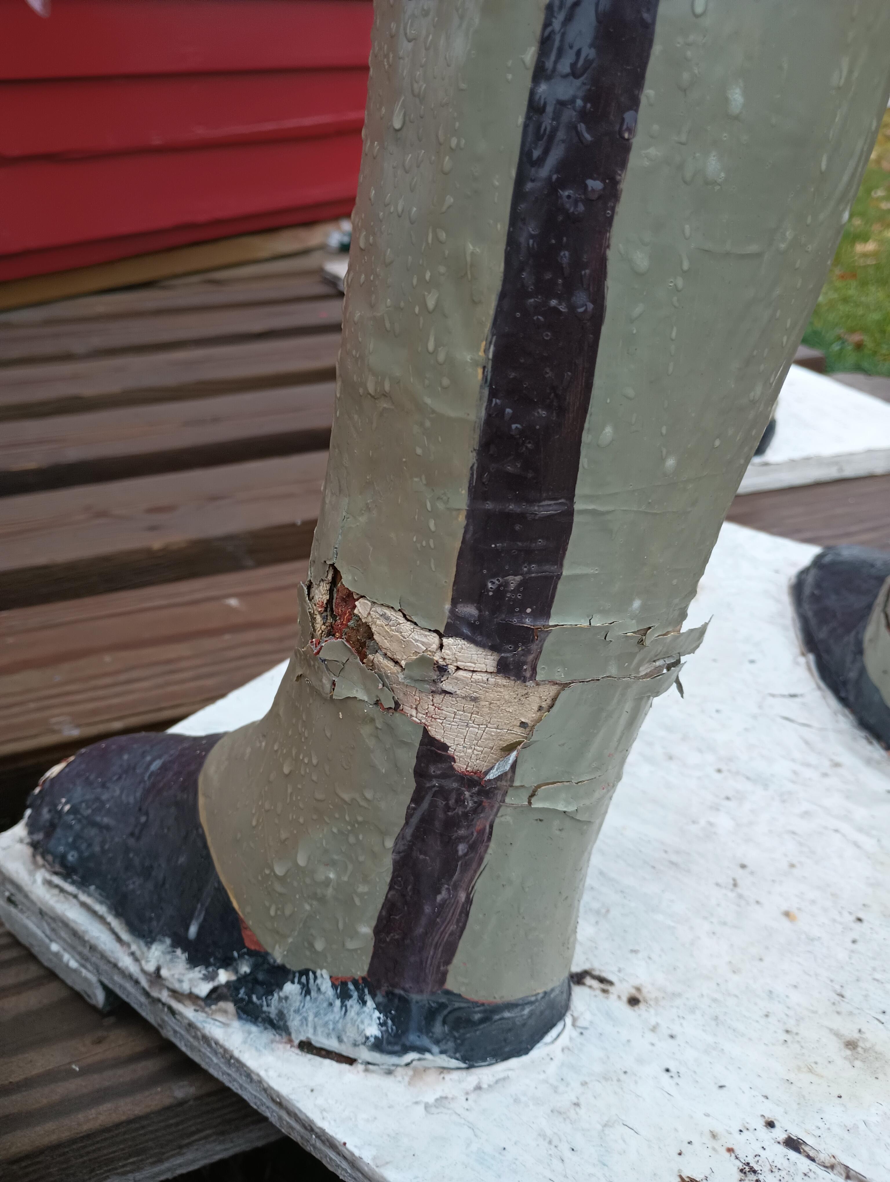 caroler leg